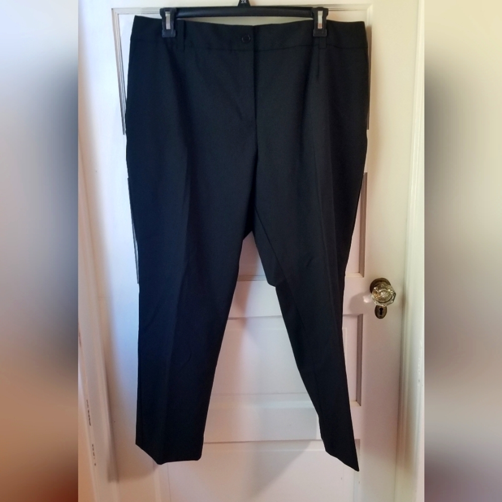 Talbots Woman NWOT Heritage style Black Straight Leg Pants Size 20W